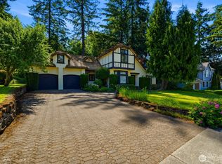 306 Keach Loop, Steilacoom, WA 98388
