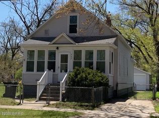 567 Leonard Ave, Muskegon, MI 49442