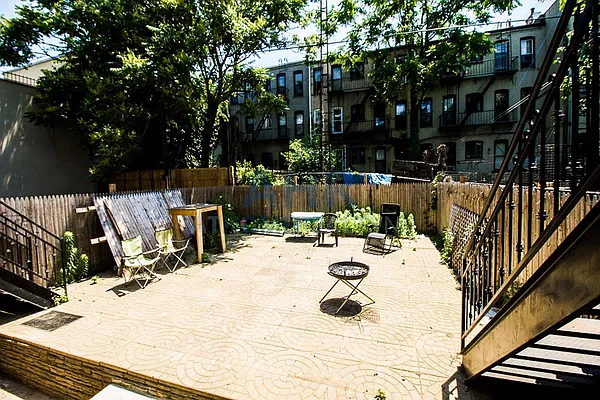 Rented by At Home Realty NY LLC | media 60