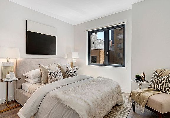 5th image of 350 45th St #6B