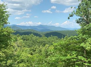 1374 Long Mountain Rd, Lakemont, GA 30552