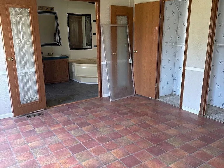 Sunset Ridge MHC — Photo 30