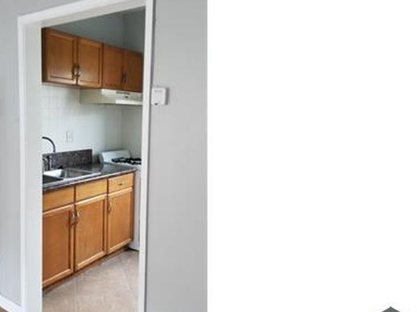 4436 E 7th St APT 1