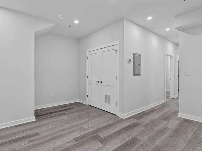 1516 18th St SE — Photo 5