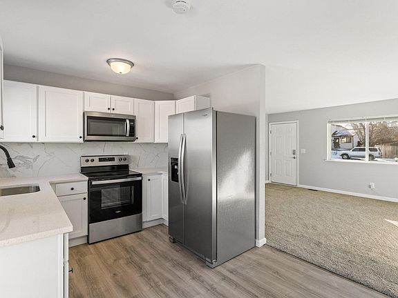 5th image of 4442 Berryknoll Dr