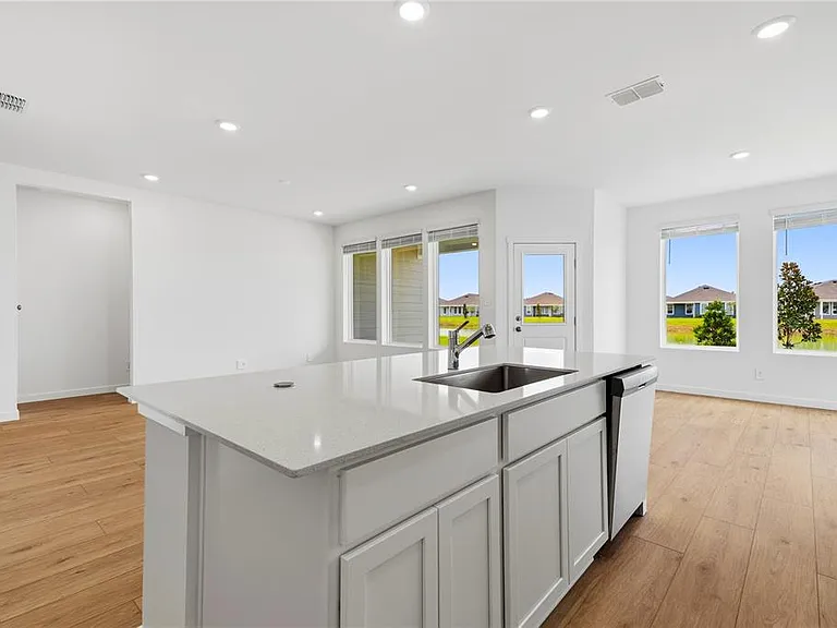 5550 Guava Ct — Photo 20