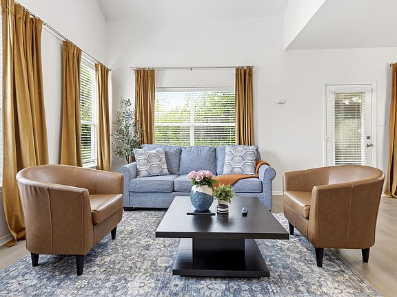 3rd image of 1081 Enfilar Ln