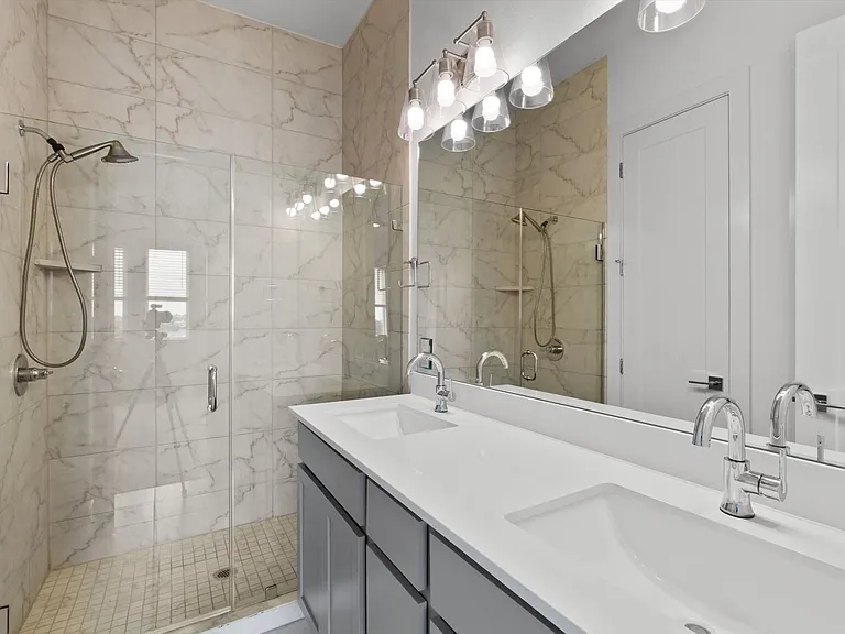 2050 Lohmans Spur Rd #804 — Photo 10