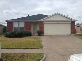 1307 Gilday Dr, Arlington, TX 76002