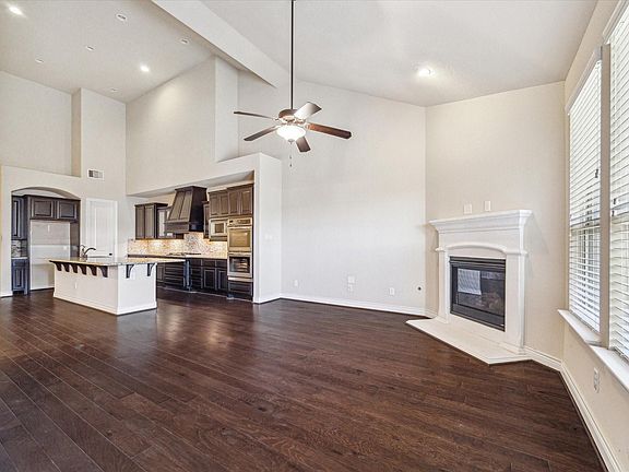 4th image of 24110 Tapa Springs Ln