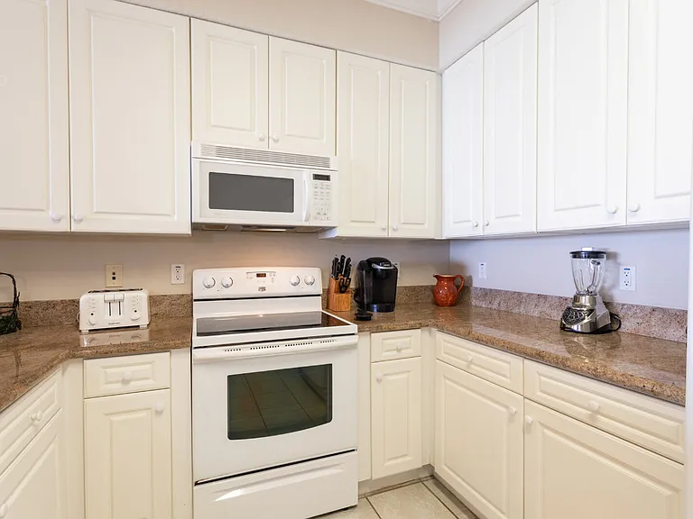 60 Surfview Dr #804 — Photo 5