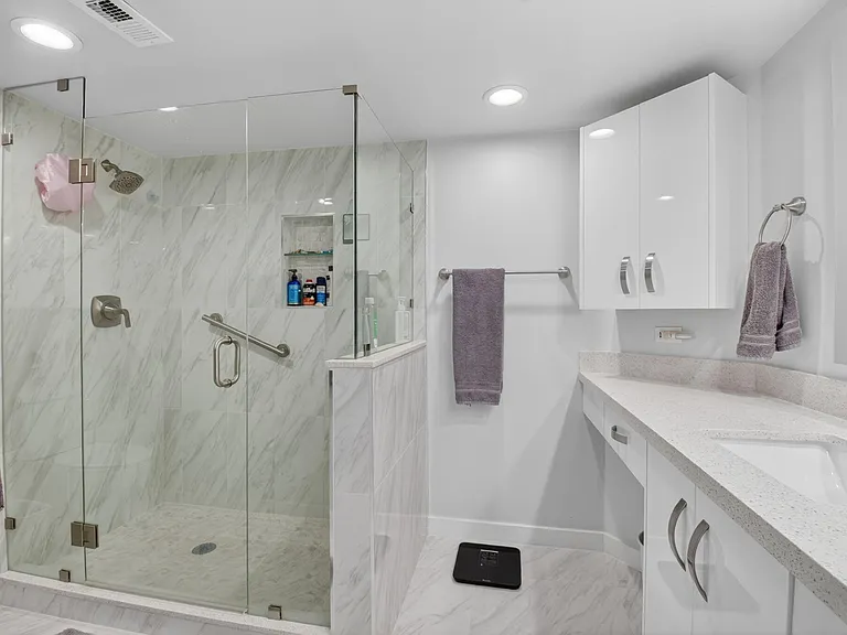 7563 Glendevon Ln #1306 — Photo 21