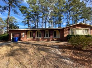 3501 Bennett Dr, Fayetteville, NC 28301