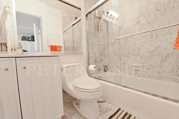 Rented by Peter Ashe | media 25