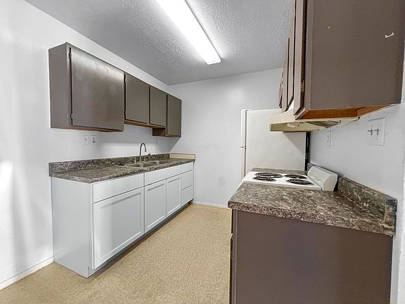 2nd image of 2315 N Jefferson St #5
