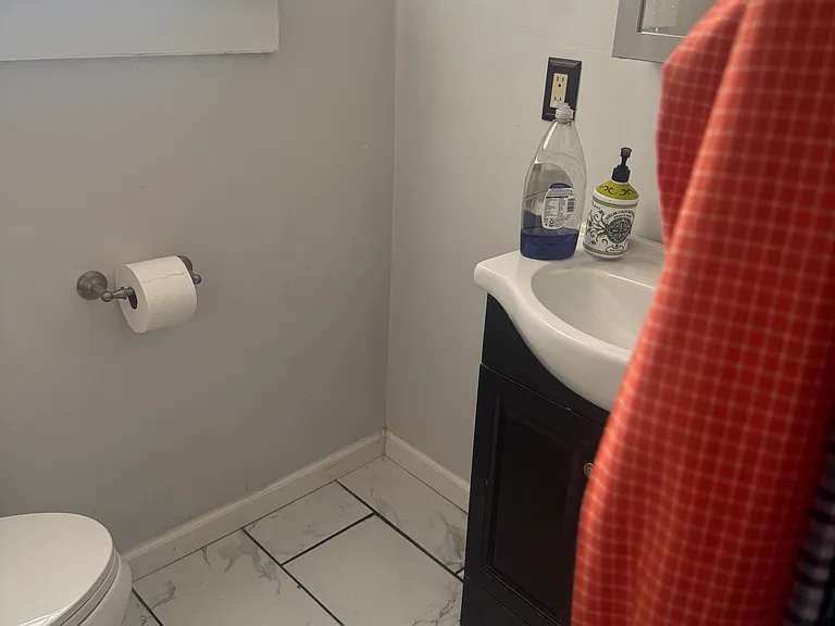 532 Santee Ave — Photo 11