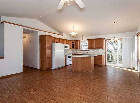 4th image of 527 E Hedgewood Ct