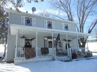 110 Arneson Rd, Barneveld, WI 53507