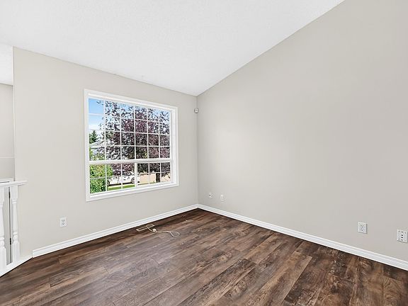 5th image of 3035 134th Ave NW