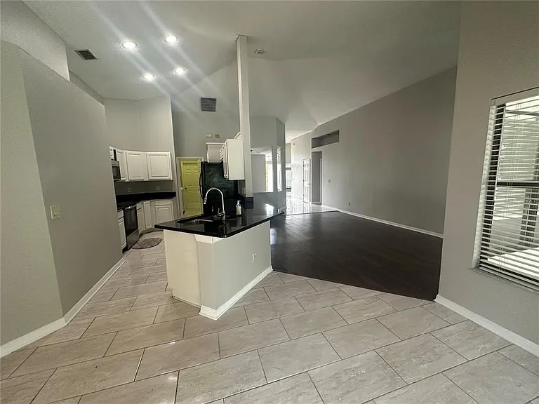929 Rosinia Ct — Photo 31