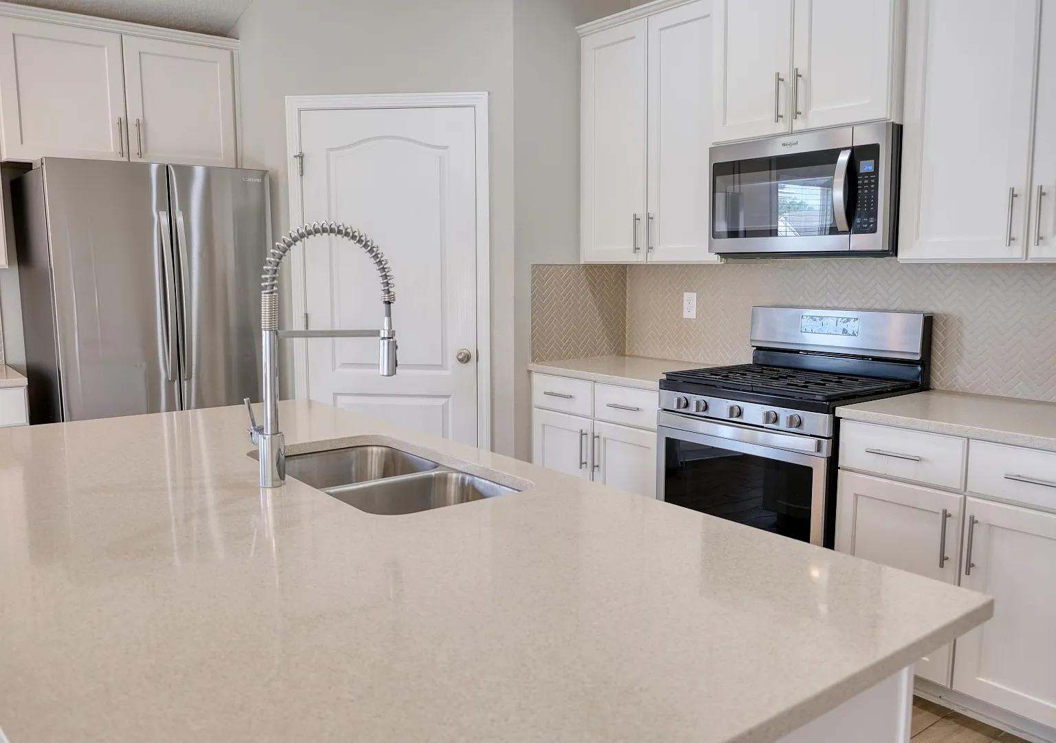 82905 Thompson Lane - 1 — Photo 3