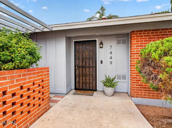 7449 E Eli Dr, Tucson, AZ 85710