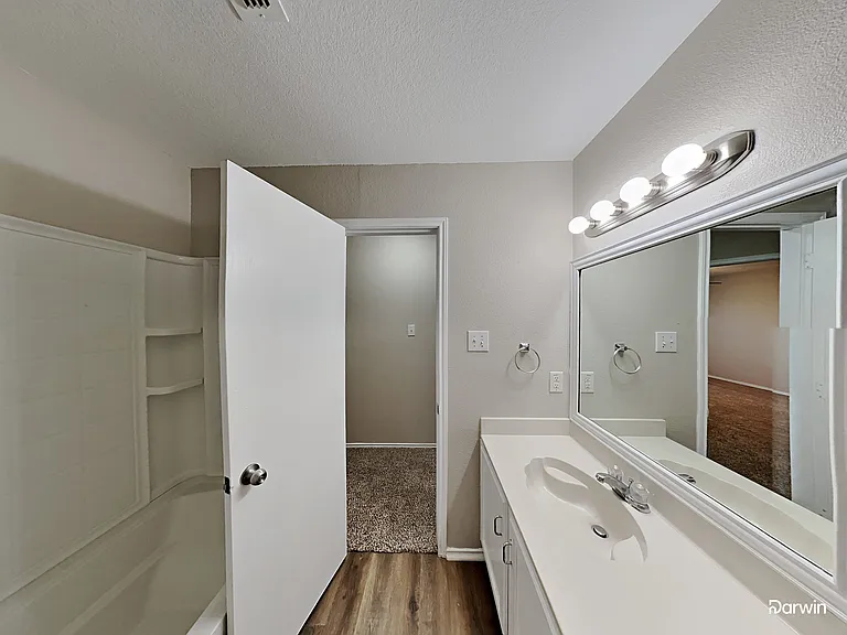 9200 Troy Dr — Photo 13