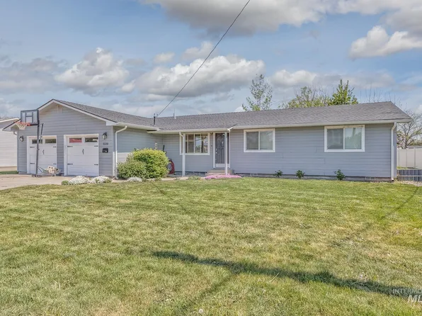 1220 E 4th St, Weiser, ID 83672