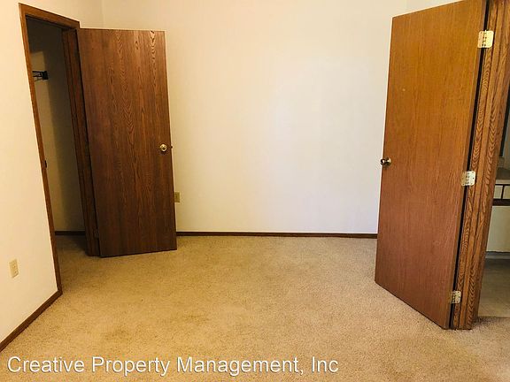 4th image of 3605 2nd St NE #101