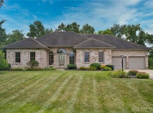 4127 Tree Line Ave, Springfield, OH 45502