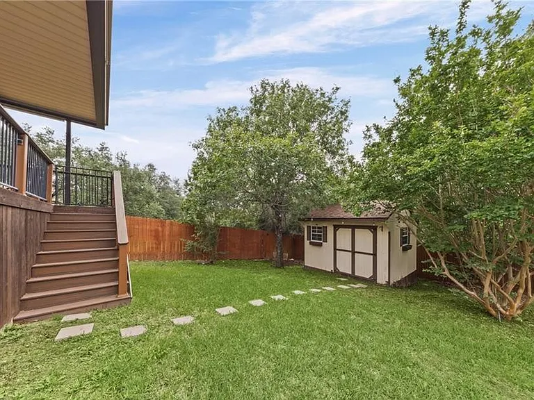 3381 Vineyard Trl — Photo 23