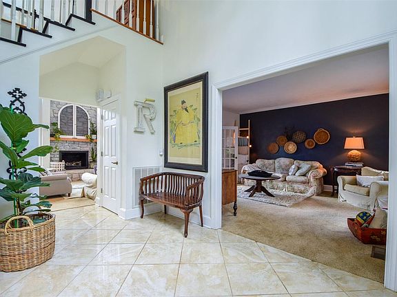 2nd image of 8127 Vista Forest Dr