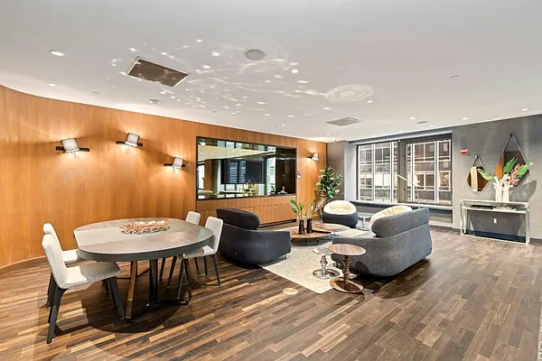 Rented by Hakimian Management | media 196