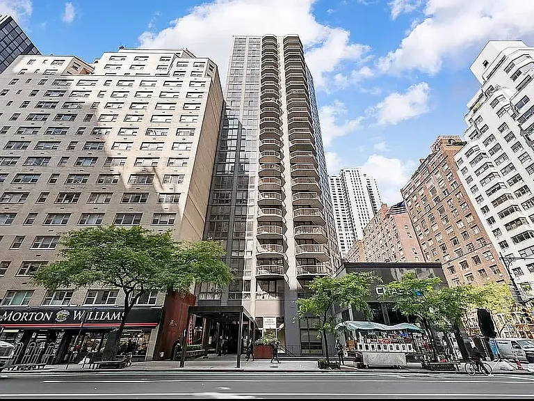 360 E 57th St #5A — Photo 14