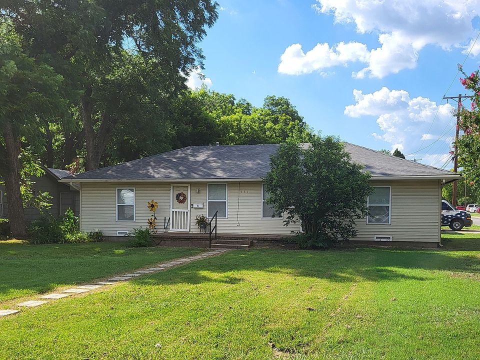 1st image of 111 Olive St