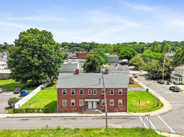 64-64 Front St #66, Chicopee, MA 01013