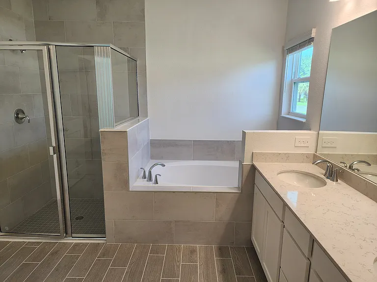19497 SW 77th Pl — Photo 54