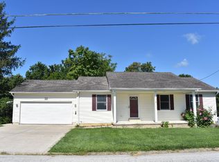 22 Highland Dr, Hillsboro, OH 45133
