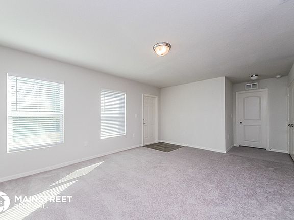 4th image of 257 Gladiola Ct