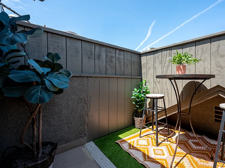 38 Buccaneer St #1/2 — Photo 4