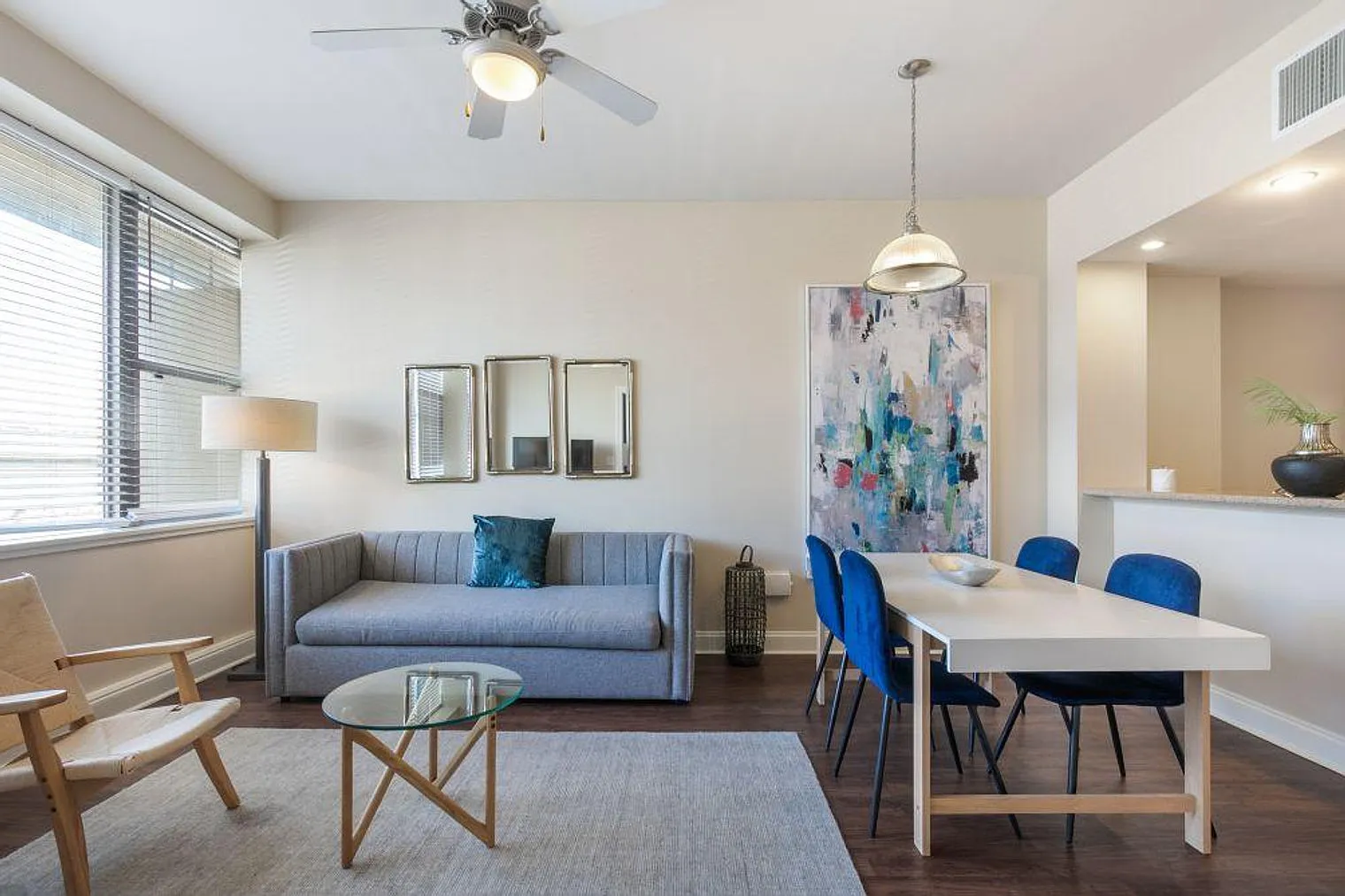1 bed, 2.0 bath, 430 sqft, $4,253 — Photo 1