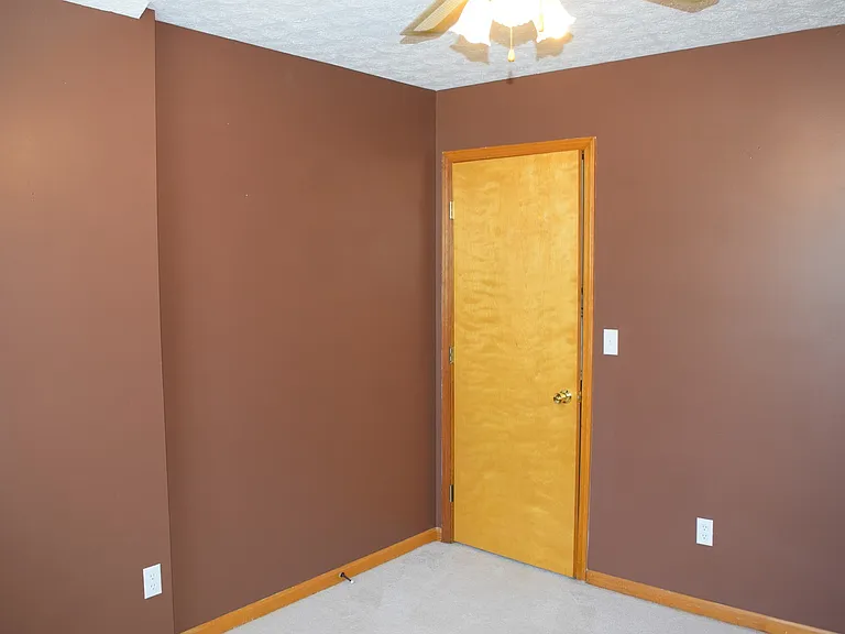 110 Dogwood Cir — Photo 30