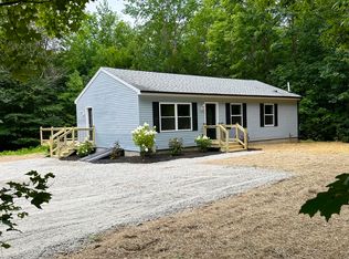 84 Noble Rd, Oxford, ME 04270