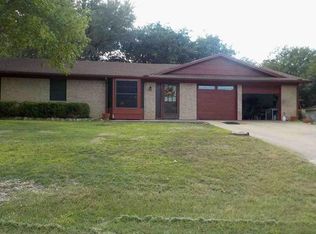 2205 Fiesta Way, Granbury, TX 76048