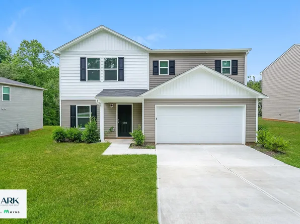 4330 Shadi Green Ln, Pfafftown, NC 27040