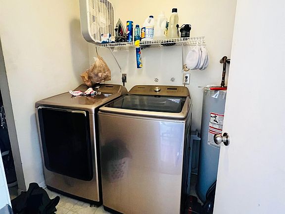 5th image of 733 Tilden Pl #1