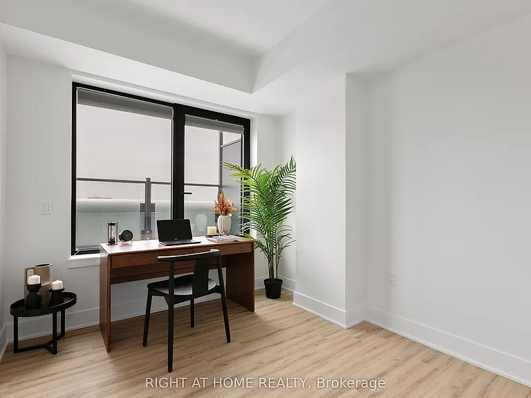 377 Winona Ave #607 — Photo 6