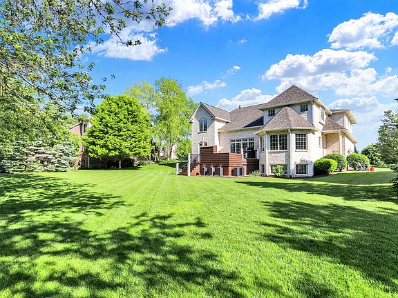 4th image of 16316 Brookhollow Dr