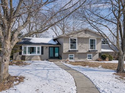 208 Hammitt Dr, Normal, IL, 61761