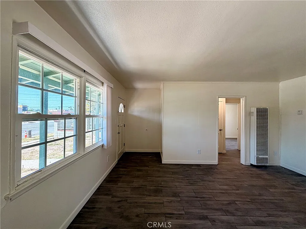 2 bed, 810 sqft, $2,800 — Photo 3